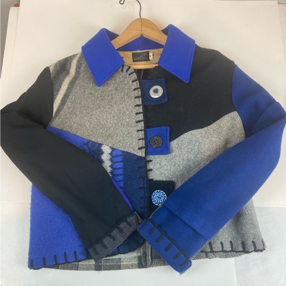 Colorblock Wool Jacket - Picture 8 of 15